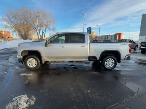Used 2021 Chevrolet Silverado 2500 LTZ image 5