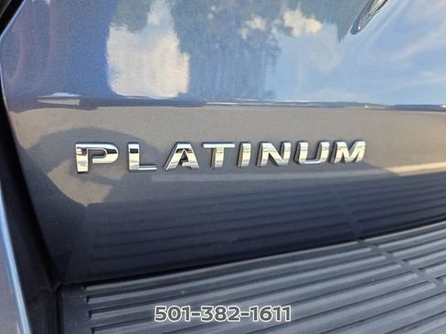 Used 2019 Ford Expedition Platinum RWD image 19