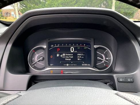 Used 2025 Honda Passport EX-L image 10