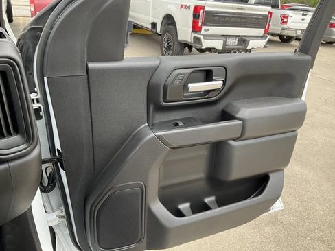 Used 2025 Chevrolet Silverado 2500 Custom w/ Custom Value Package AWD/4WD image 23