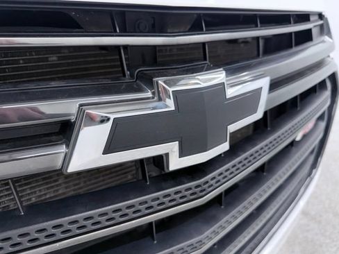 Used 2020 Chevrolet Traverse RS FWD image 13