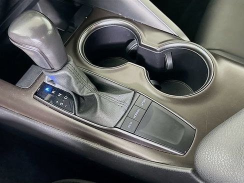 Certified 2024 Toyota Camry SE FWD image 18