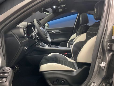 New 2026 Alfa Romeo Tonale AWD/4WD image 3
