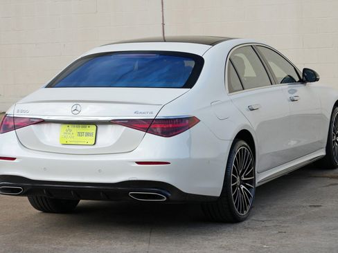 Used 2022 Mercedes-Benz S 500 4MATIC w/ AMG Line Package image 61