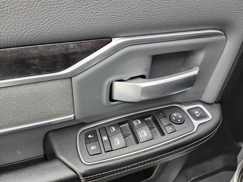 Used 2023 RAM 2500 Big Horn w/ Snow Chief Group image 39