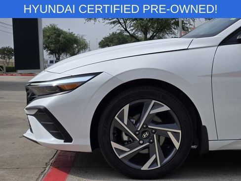 Certified 2025 Hyundai Elantra Sport FWD image 10