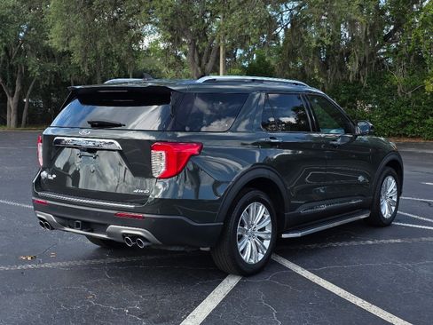 Certified 2023 Ford Explorer King Ranch w/ Technology Package AWD/4WD image 8