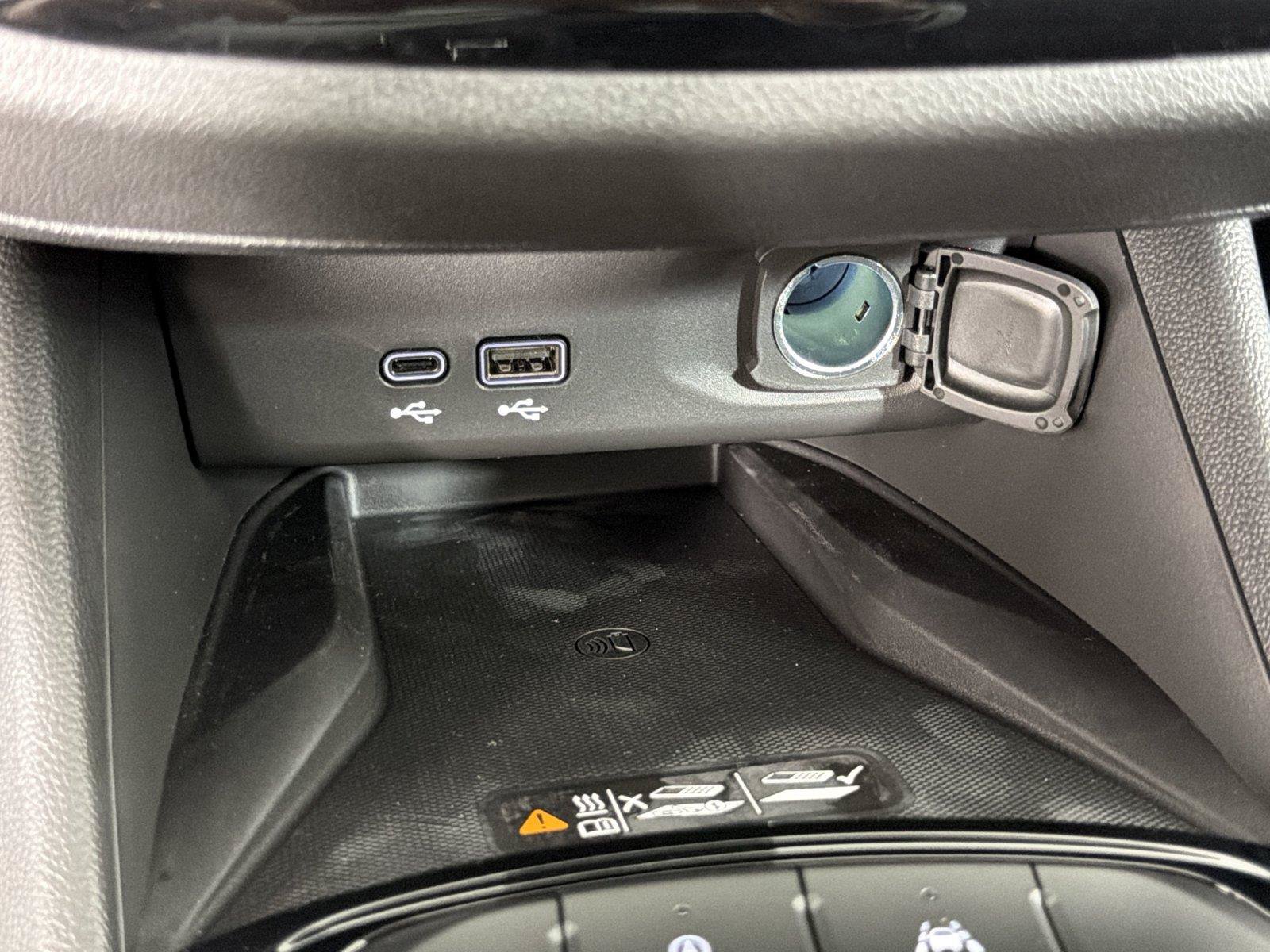 New 2026 Buick Envista Sport Touring w/ Convenience I Package FWD image 30
