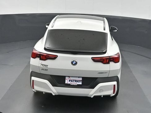 Used 2026 BMW X2 xDrive28i AWD/4WD image 39
