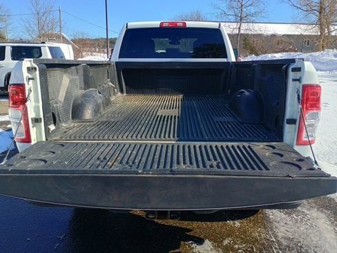 Used 2024 RAM 2500 Big Horn AWD/4WD image 19