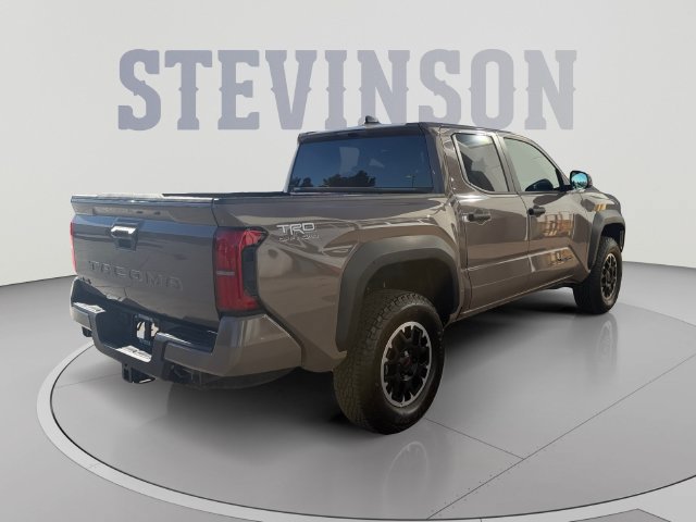 Used 2026 Toyota Tacoma TRD Off-Road AWD/4WD image 5