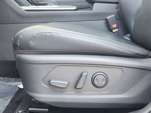 New 2026 Kia Sportage EX FWD image 21