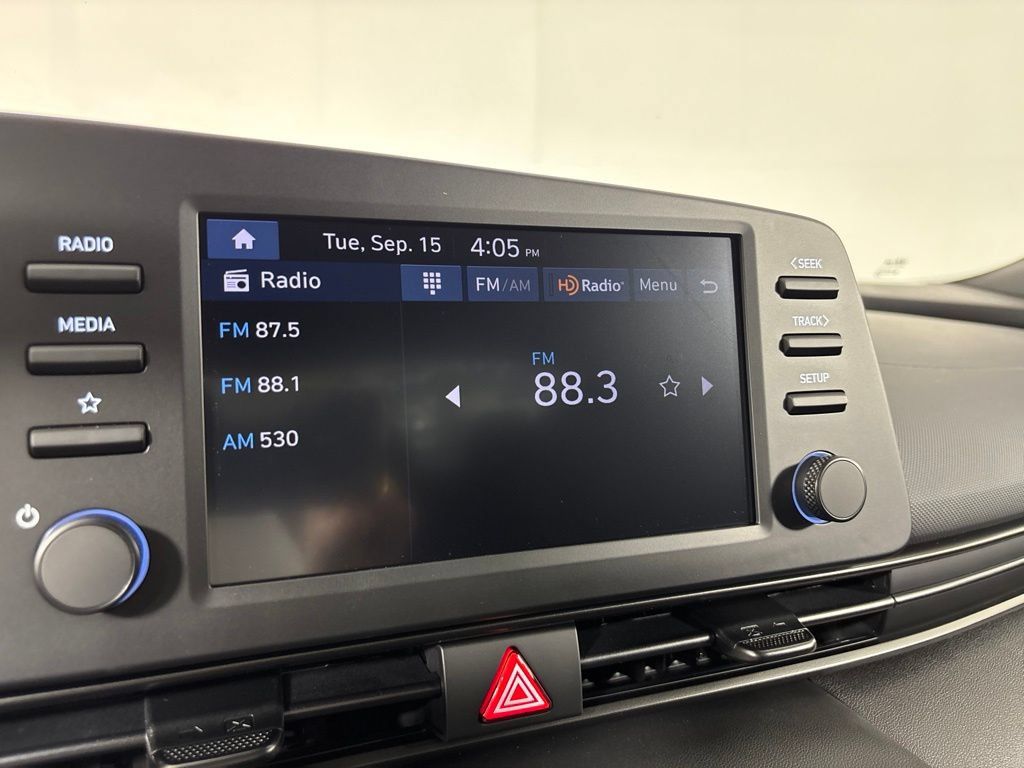 New 2026 Hyundai Elantra SEL Sport FWD image 31