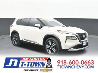 Used 2022 Nissan Rogue Platinum w/ Head-Up Display Package FWD 360° Tour