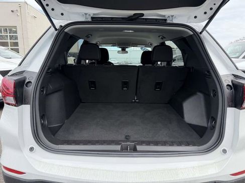 Certified 2023 Chevrolet Equinox LS w/ LS Convenience Package image 6