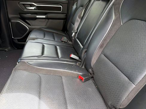Used 2023 RAM 1500 Laramie AWD/4WD image 8