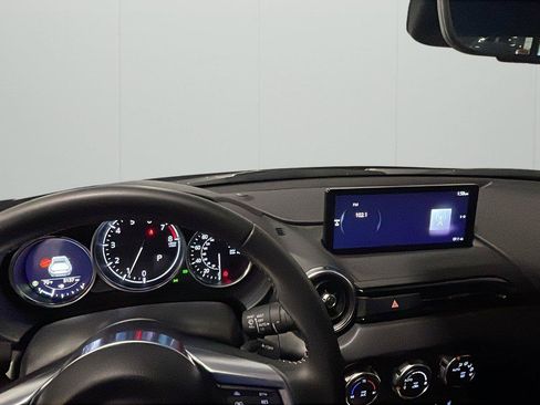 Used 2025 MAZDA MX-5 Miata RF Grand Touring w/ Weather Package RWD image 20