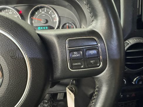 Used 2014 Jeep Wrangler Unlimited Sport w/ Quick Order Package 24S AWD/4WD image 16