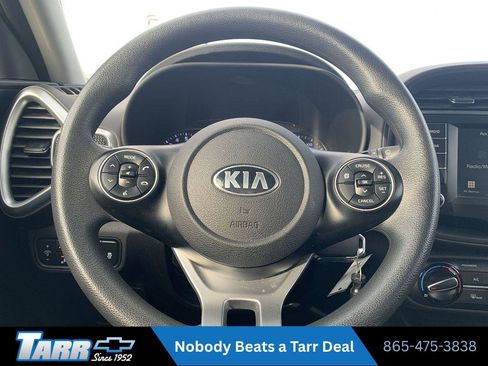 Used 2021 Kia Soul S FWD image 11