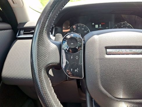 Used 2018 Land Rover Range Rover Velar S AWD/4WD image 23