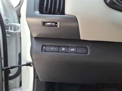 Used 2023 Nissan Pathfinder SL w/ SL Premium Package AWD/4WD image 15