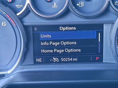 Used 2021 Chevrolet Tahoe LT w/ Luxury Package image 19