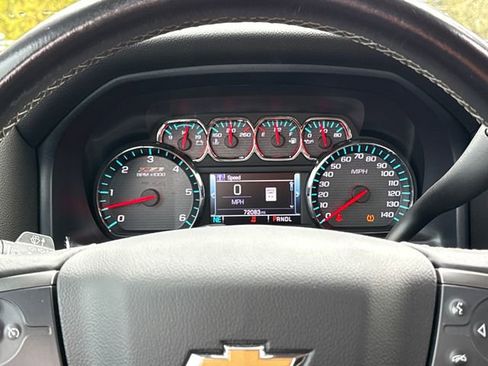 Used 2018 Chevrolet Silverado 1500 LT w/ All Star Edition image 16