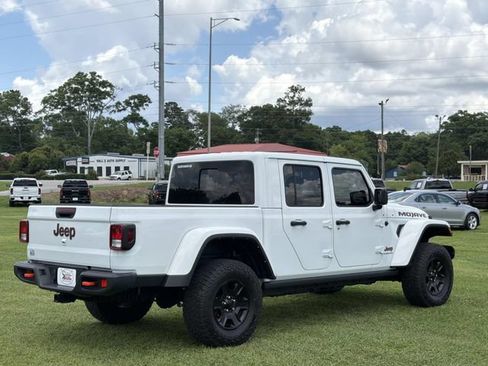 Used 2022 Jeep Gladiator Mojave w/ Cold Weather Group AWD/4WD image 6