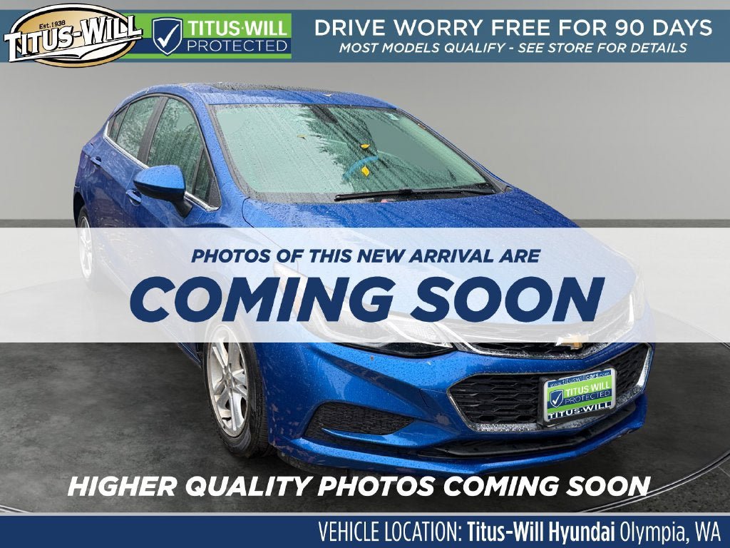 Used 2018 Chevrolet Cruze LT w/ Sun And Sound Package FWD image 1