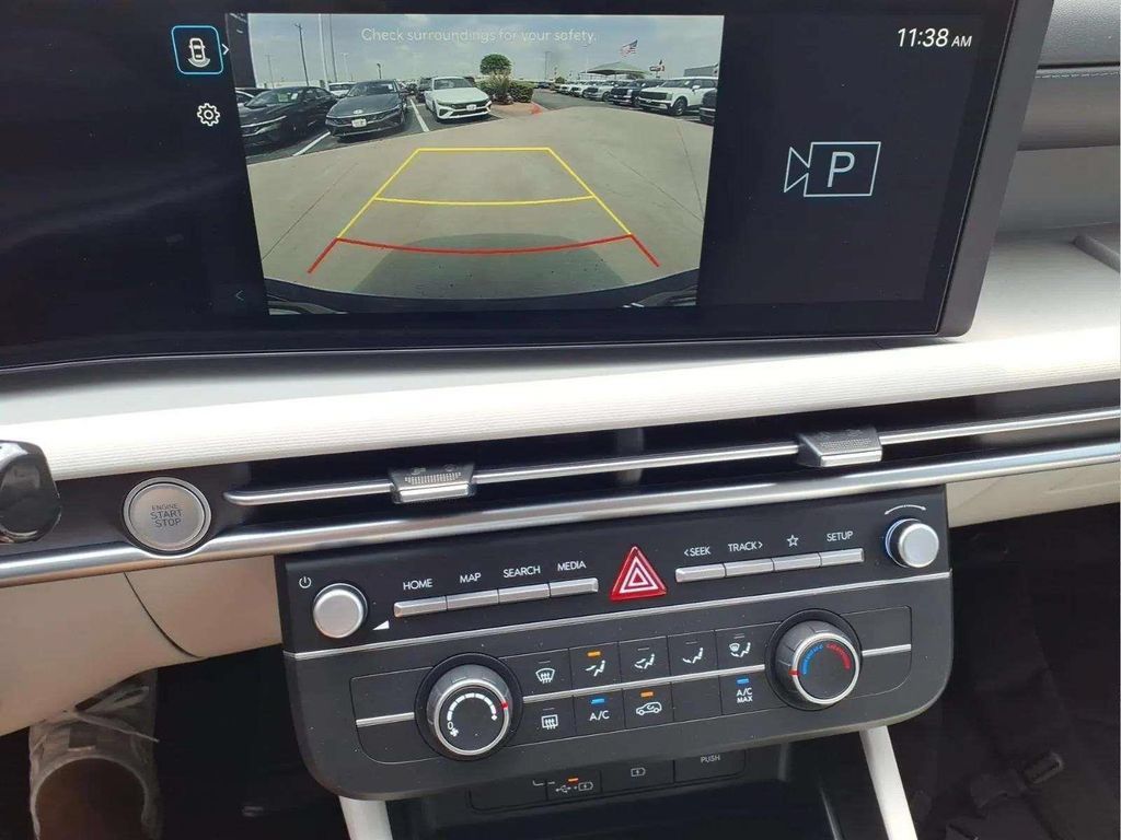 New 2026 Hyundai Tucson SE FWD image 11