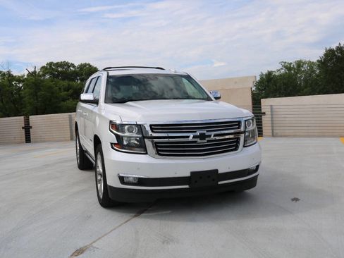 Used 2019 Chevrolet Tahoe Premier w/ Premier Plus Edition AWD/4WD image 9