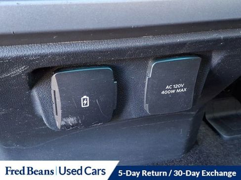 Used 2023 Ford F150 Lariat w/ Max Trailer Tow Package image 13