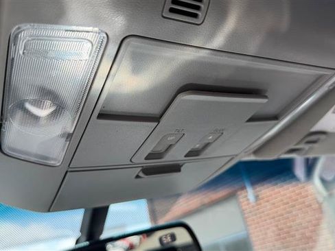 Used 2015 Toyota Tundra Platinum RWD image 38
