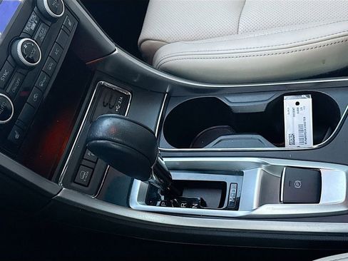 Used 2019 Subaru Ascent Limited image 21