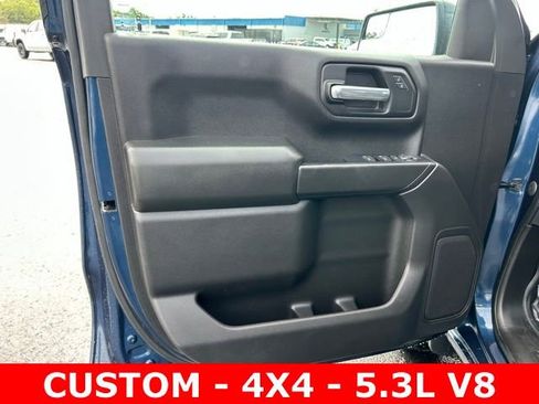 Used 2021 Chevrolet Silverado 1500 Custom Trail Boss image 12