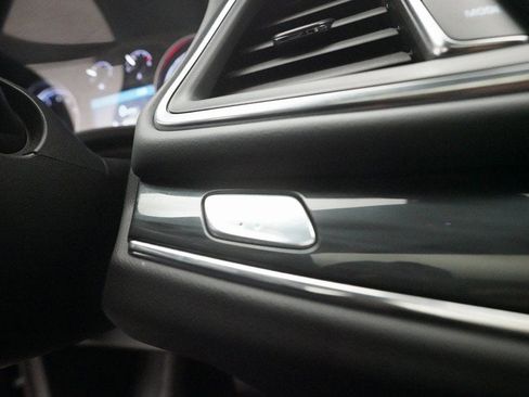 Used 2024 Buick Enclave Essence w/ Experience Buick Package image 31