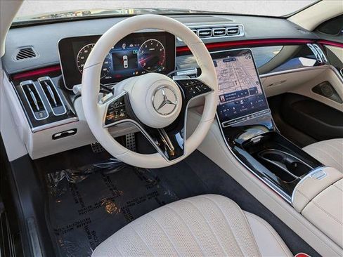 Certified 2023 Mercedes-Benz S 500 4MATIC image 10