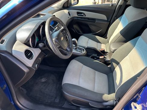 Used 2012 Chevrolet Cruze LS w/ Connectivity Package image 17