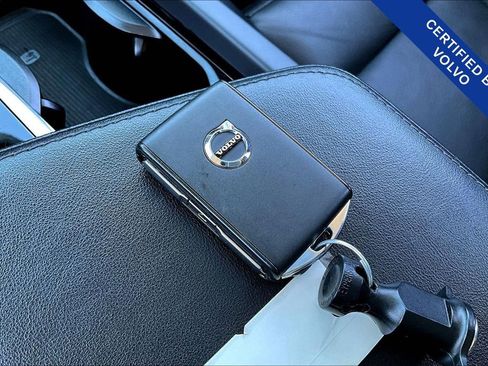 Certified 2024 Volvo S60 B5 Ultimate image 13