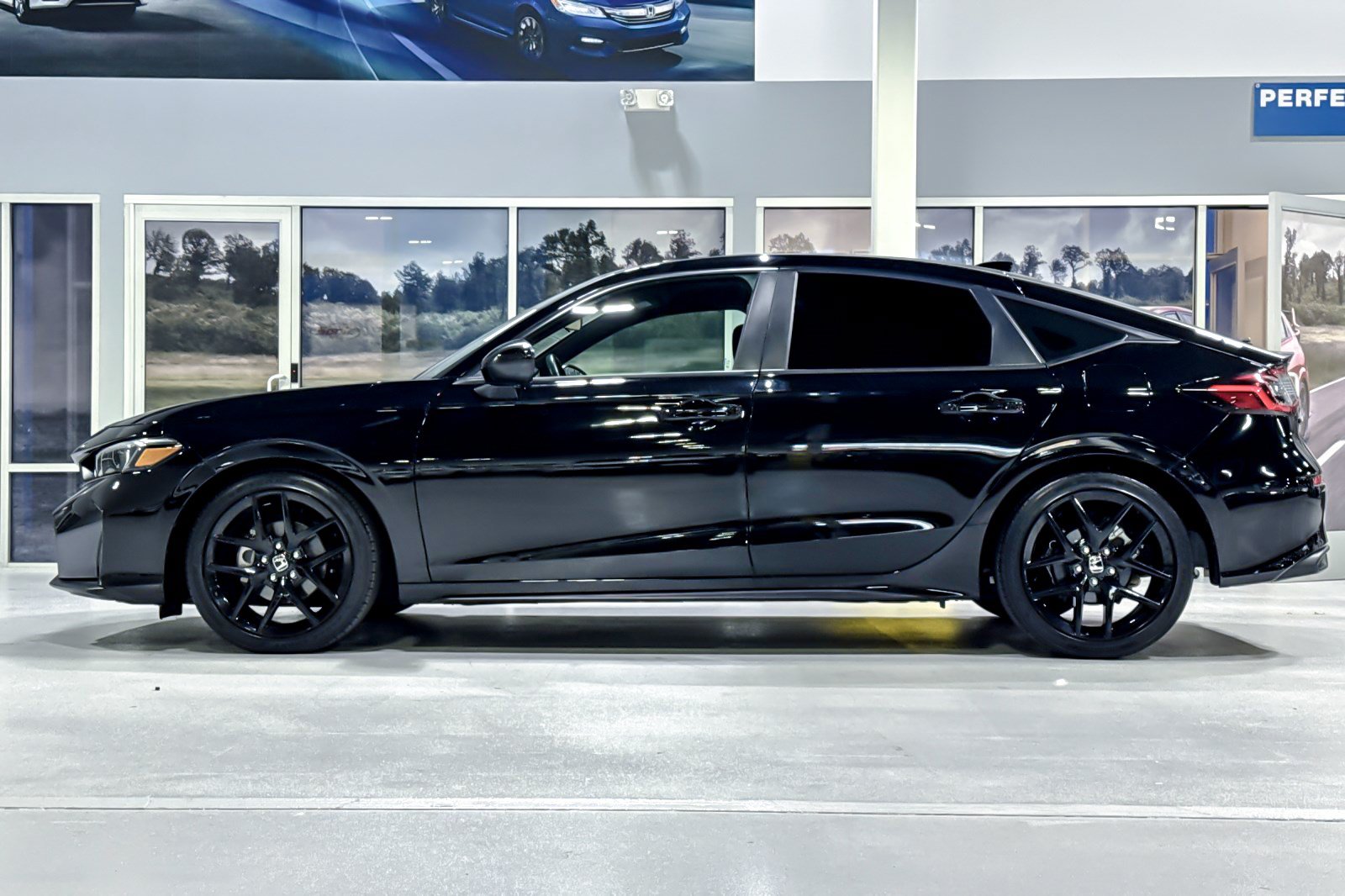 Used 2026 Honda Civic Sport image 2