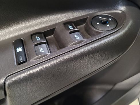 Used 2018 Ford Escape SE w/ SE Sync 3 Package AWD/4WD image 27