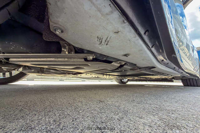 Used 2018 Chevrolet Corvette Stingray Coupe w/ 1LT RWD image 68