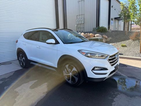 Used 2018 Hyundai Tucson Value AWD/4WD image 7
