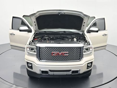 Used 2015 GMC Sierra 1500 Denali w/ Driver Alert Package AWD/4WD image 43