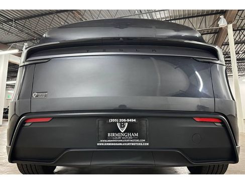 Used 2026 Tesla Model Y Long Range RWD image 15