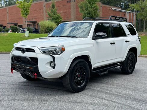 Used 2021 Toyota 4Runner Venture w/ Moonroof Package AWD/4WD image 1