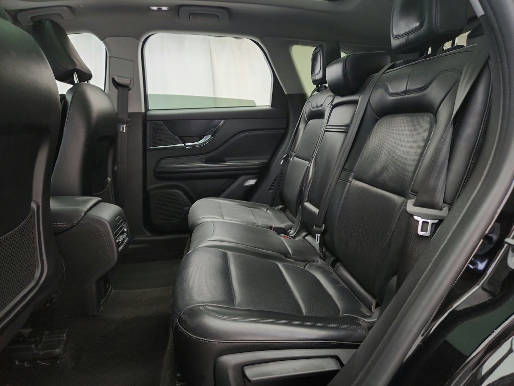 Used 2022 Lincoln Corsair AWD w/ Premium Package image 26