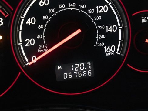 Used 2005 Subaru Legacy GT image 21