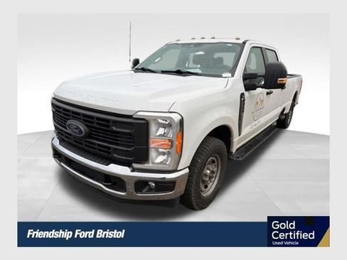 Certified 2023 Ford F250 XL w/ XL Chrome Package image 1
