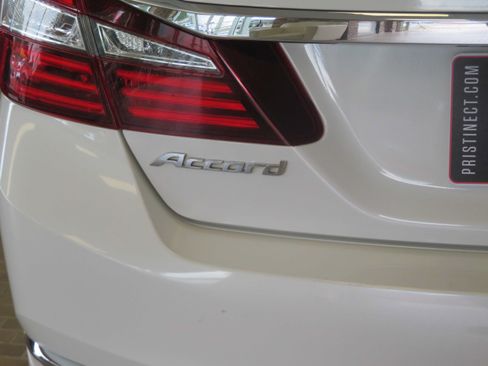 Used 2016 Honda Accord EX-L image 69